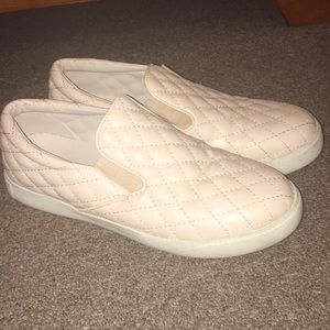 Light Pink Quilted Shoes